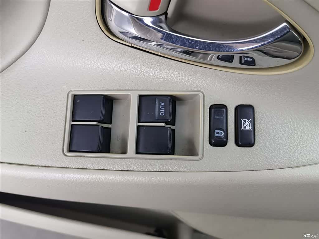 Toyota Camry, 2011 9