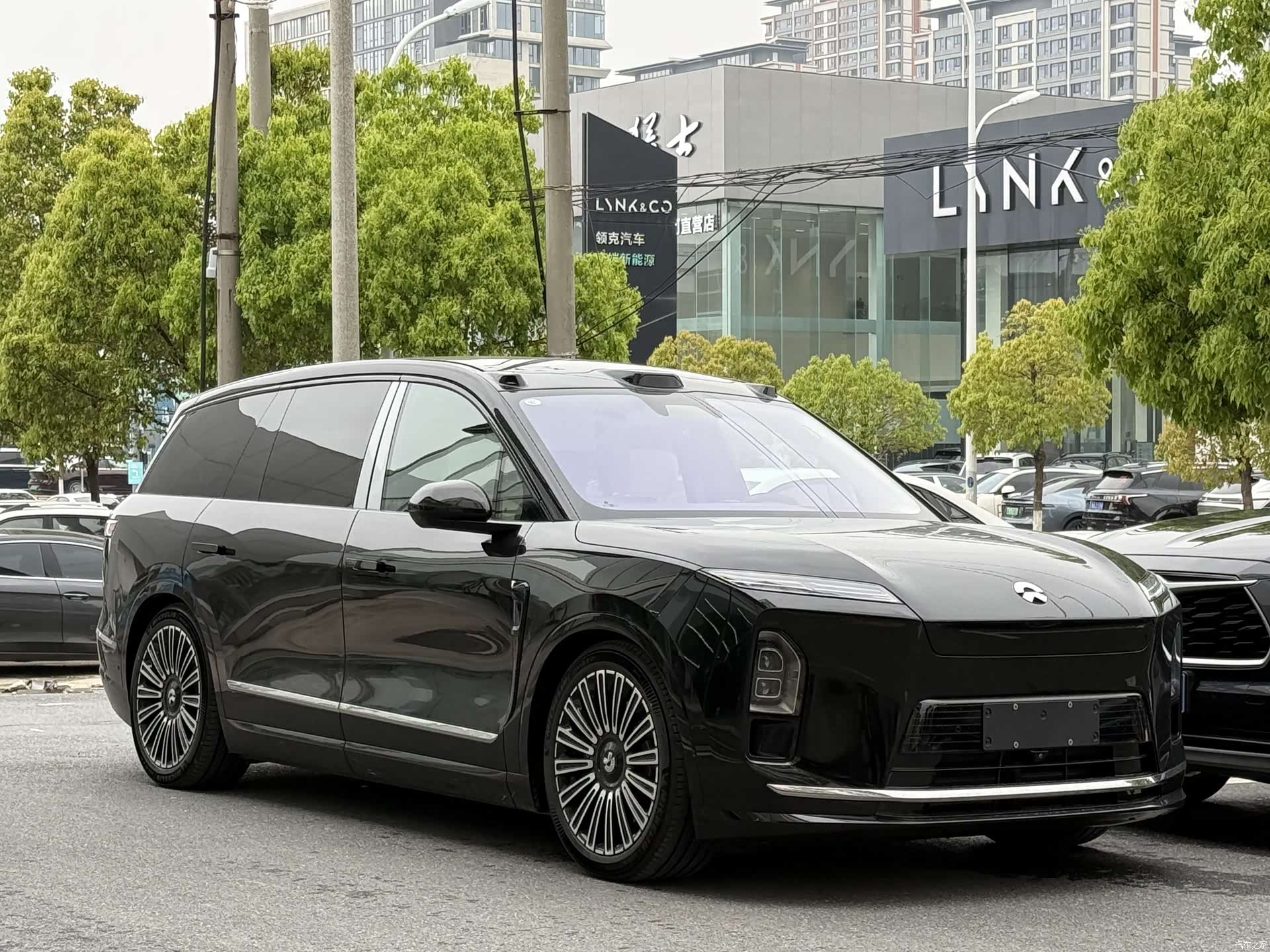 NIO ES8, 2026 3