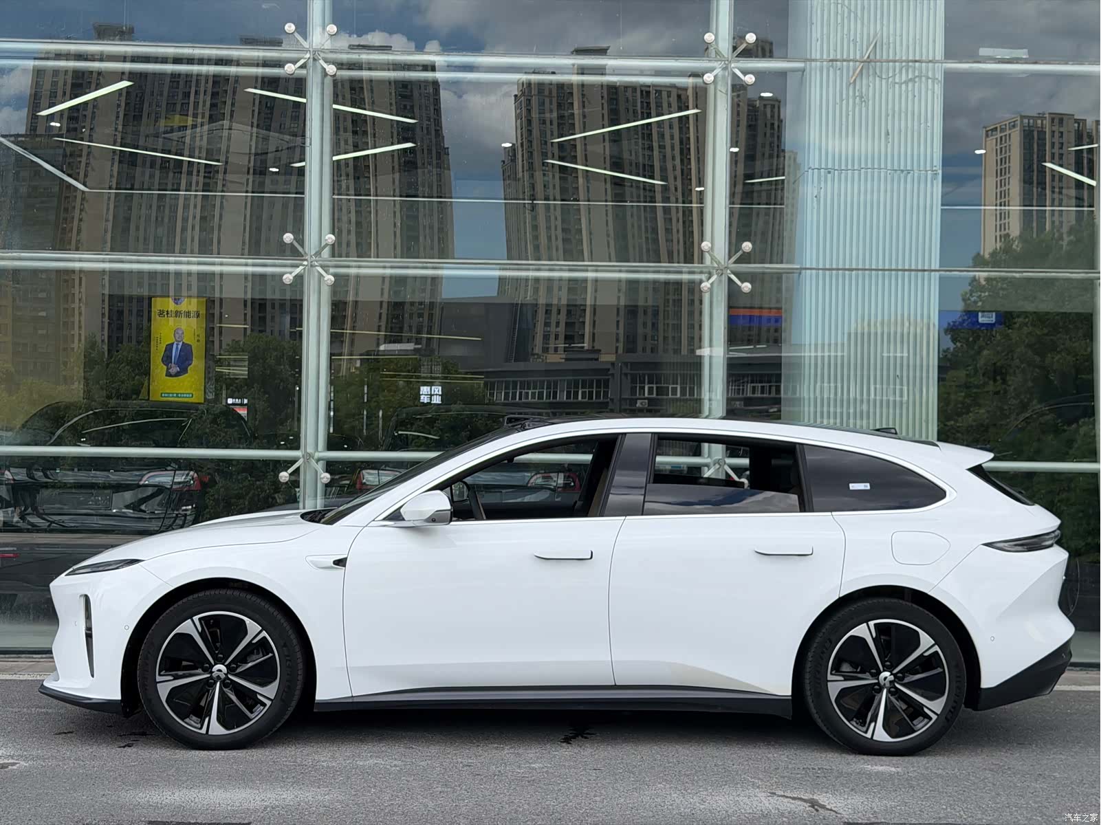 NIO ET5, 2024 2