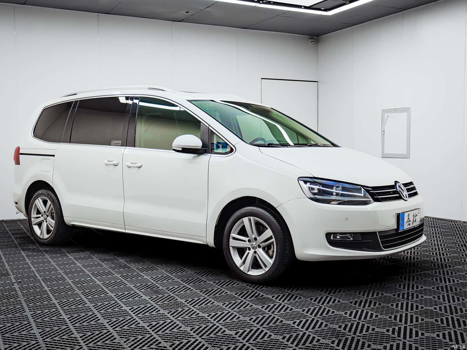 Volkswagen Xia, 2017 8