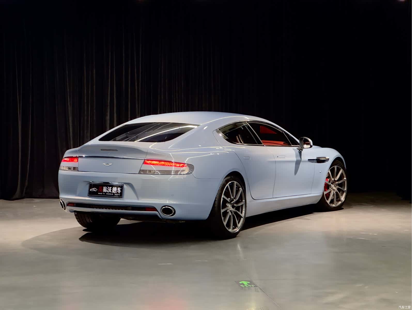 Aston Martin Rapide, 2016 все фото