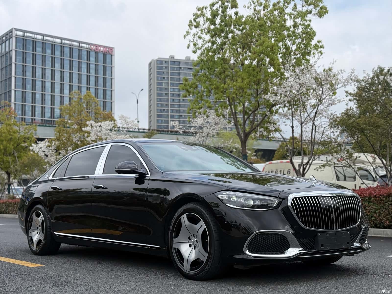 Maybach S-Class, 2024 3
