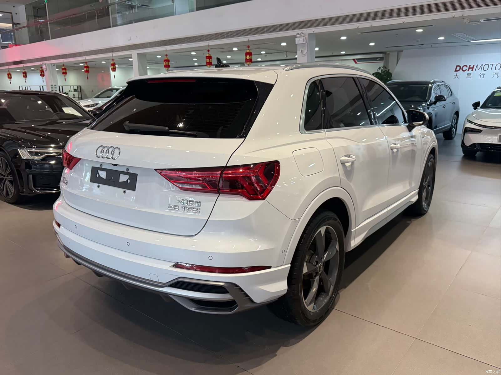 Audi Q3, 2022 4