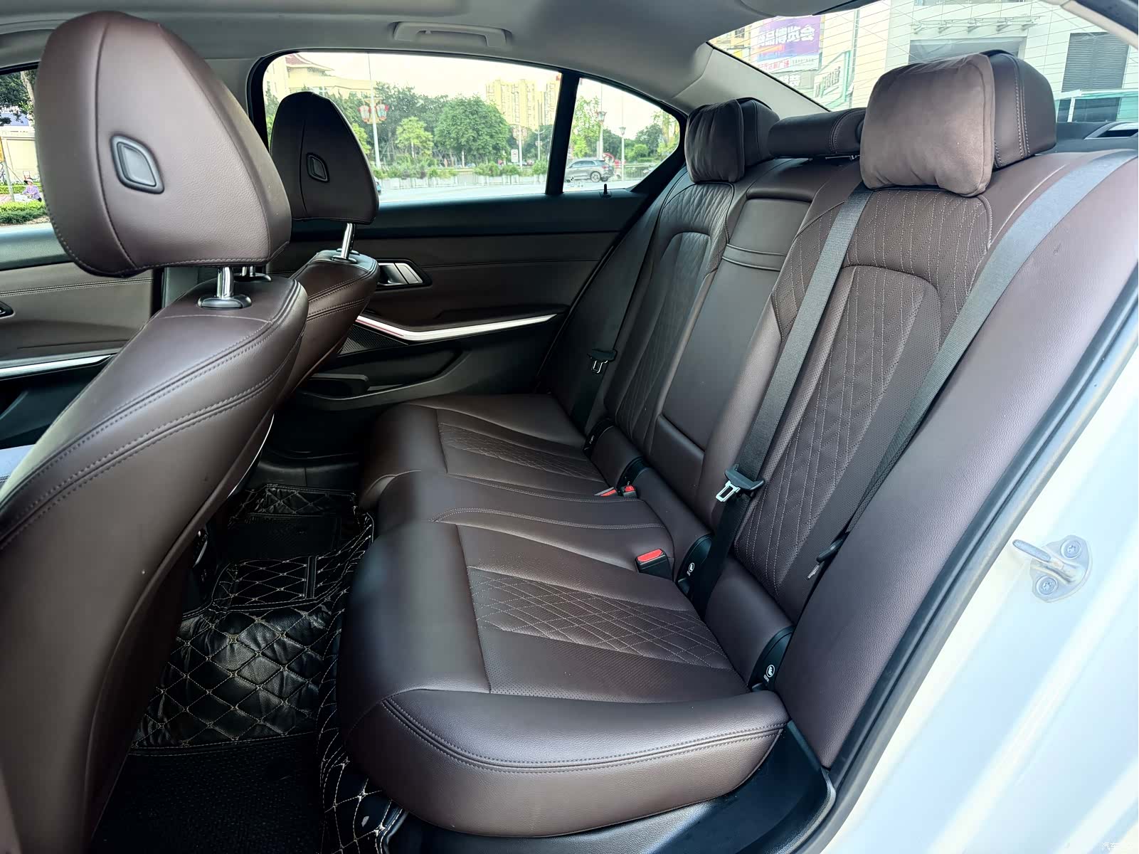 BMW i3, 2022 8