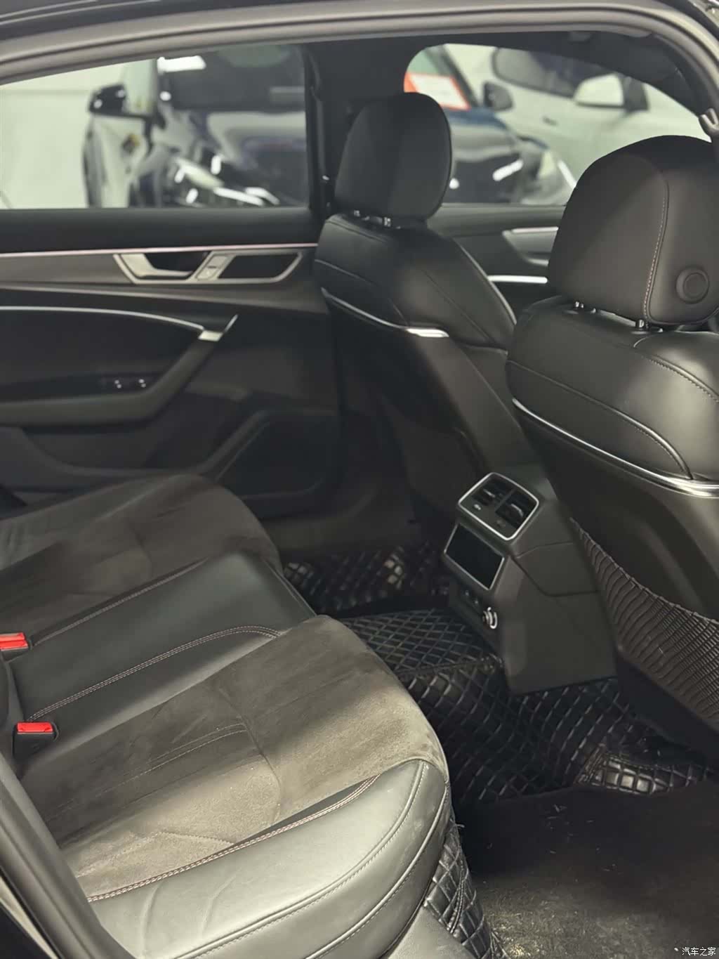 Audi A6L, 2023 13