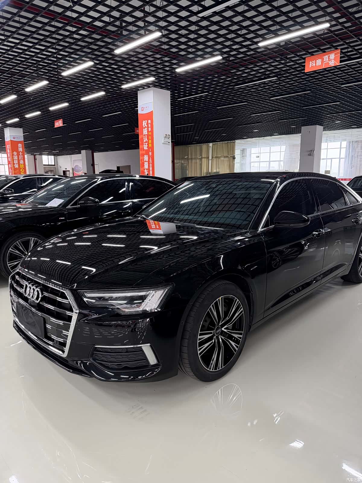 Audi A6L, 2022 2