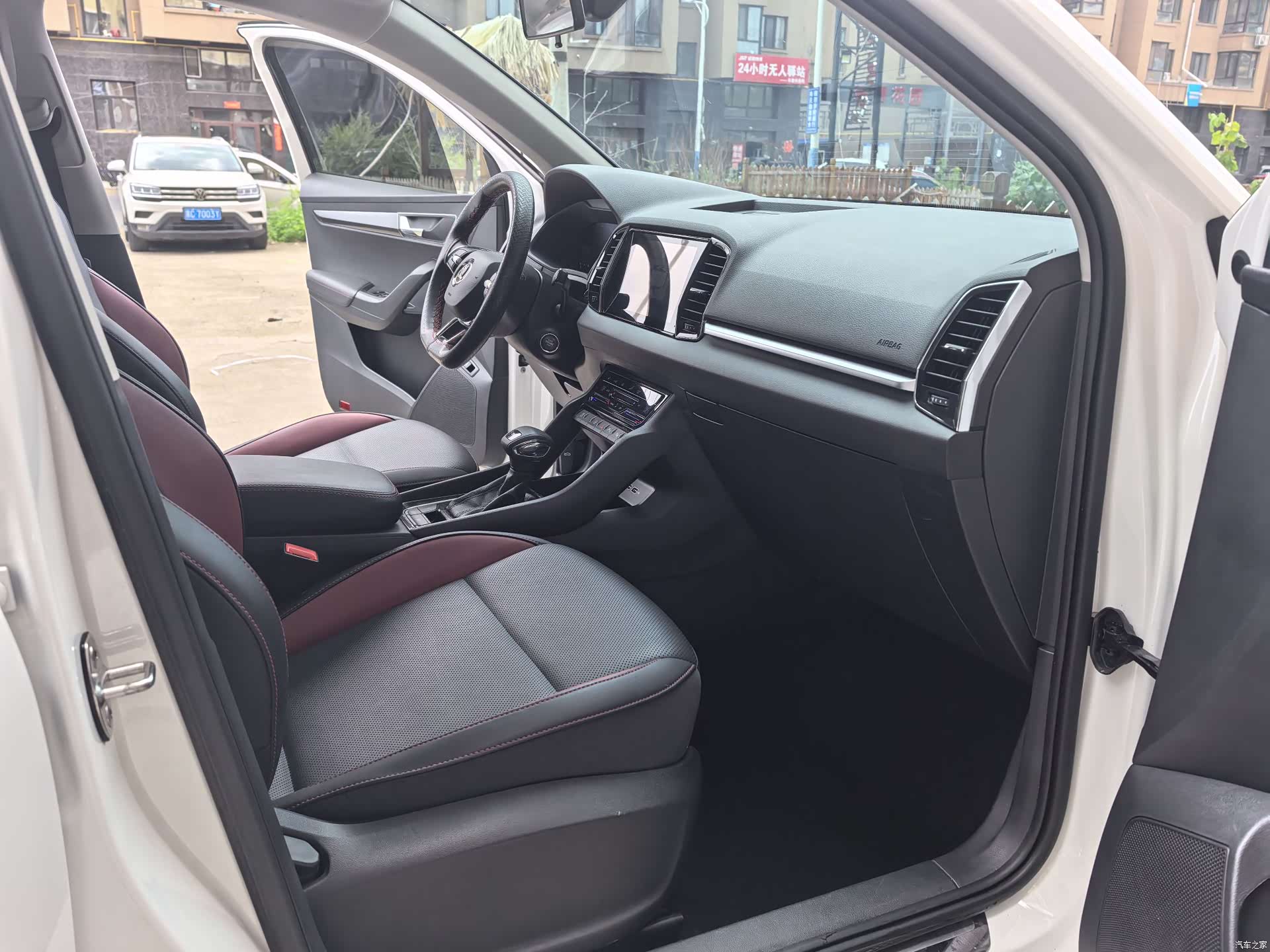 Skoda Karoq, 2022 10