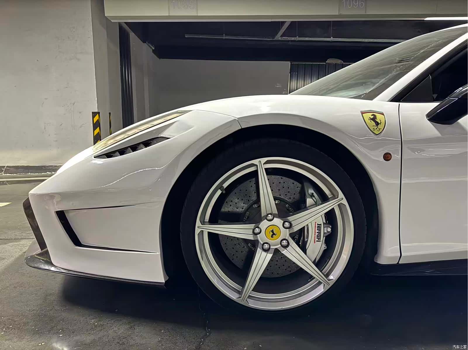 Ferrari 458, 2014 6