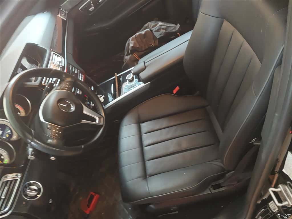 Mercedes-Benz E-Class, 2015 11