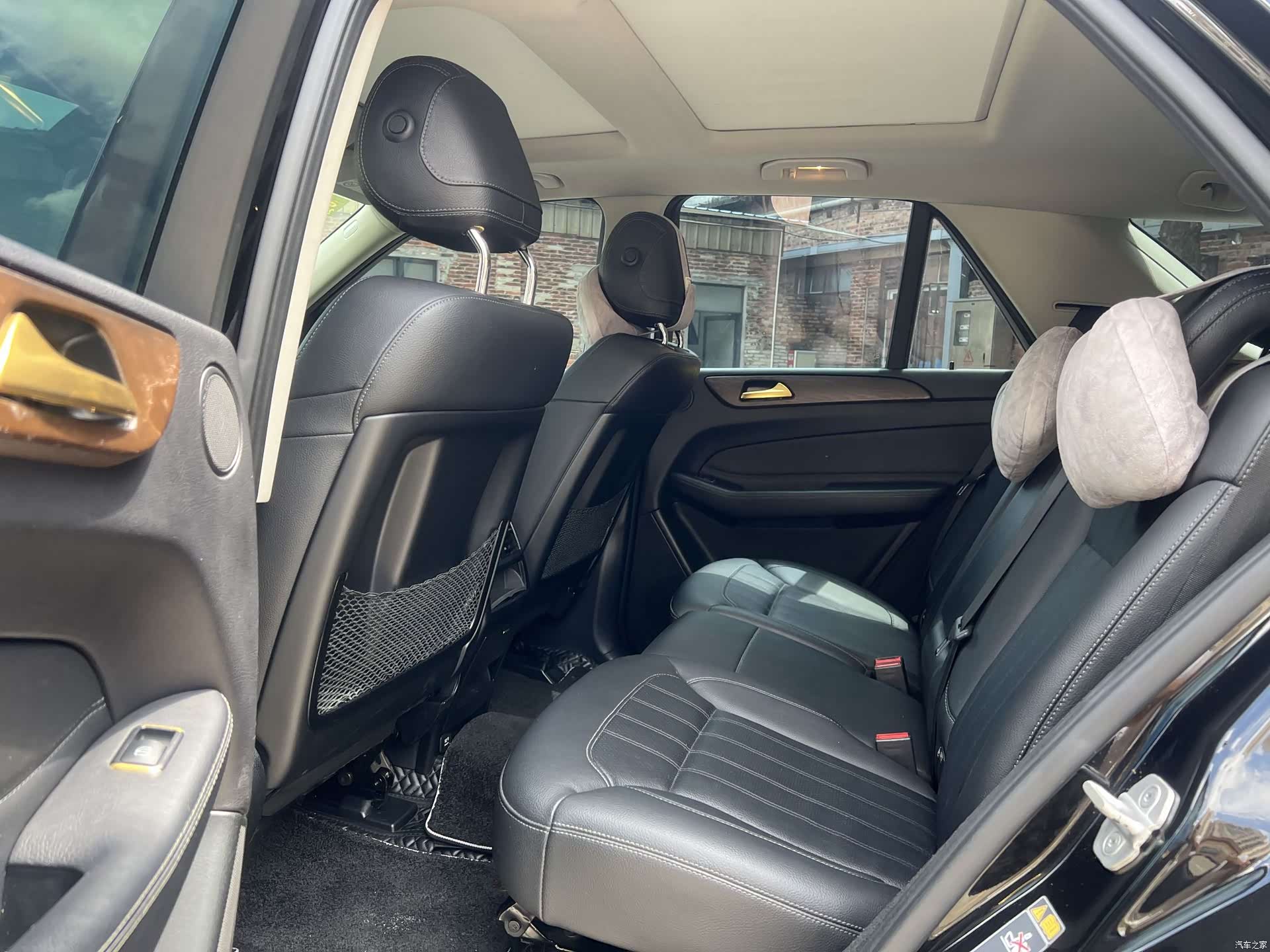 Mercedes-Benz GLE, 2016 12