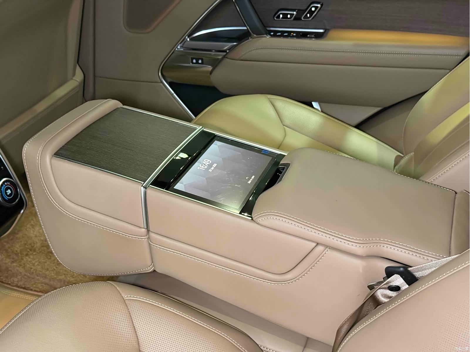 Land Rover Range Rover, 2024 29