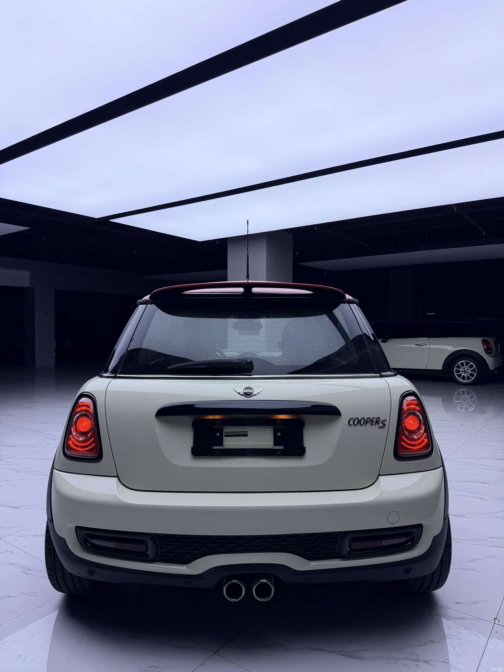 Mini Cooper, 2012 4