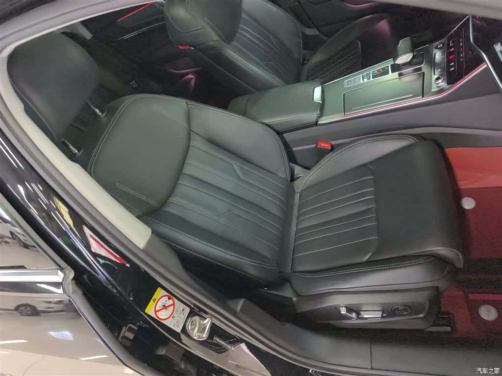 Audi A6L, 2023 25