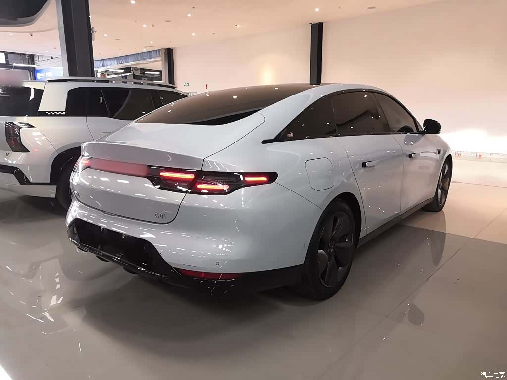 Leapmotor C01, 2023 8