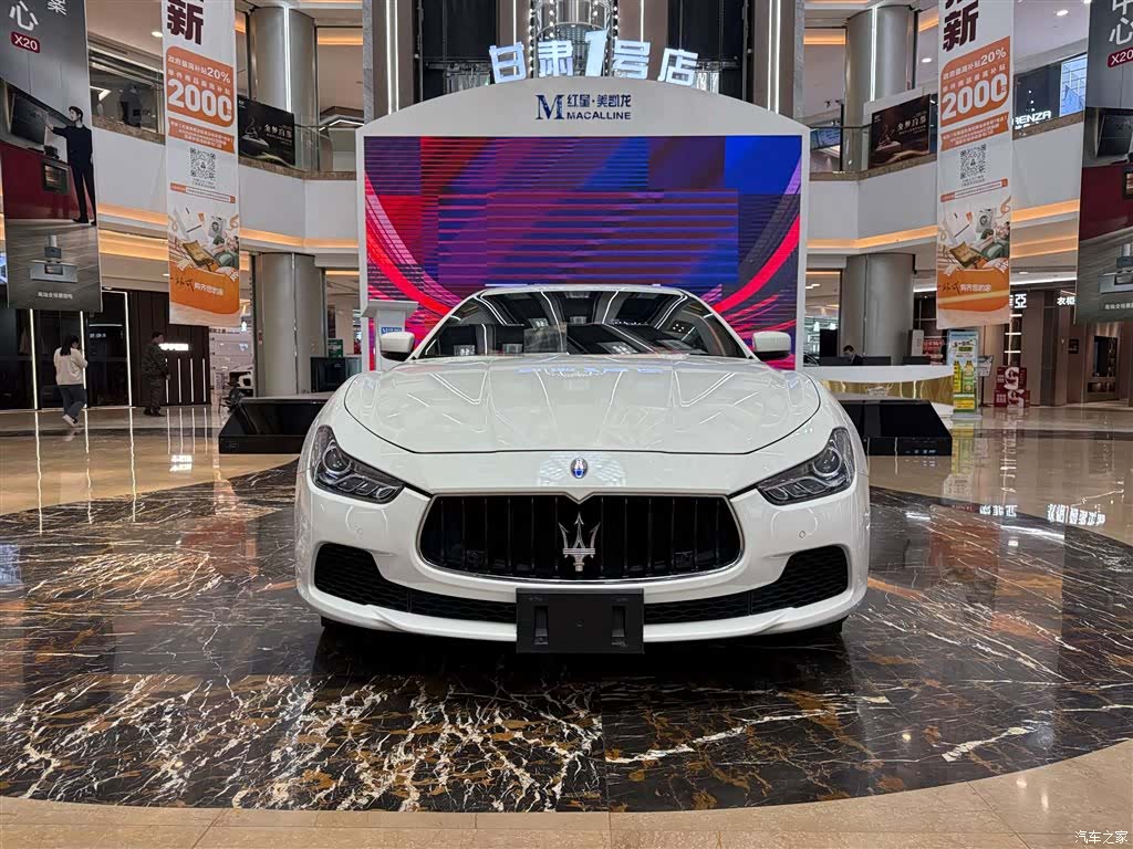 Maserati Ghibli, 2015 10