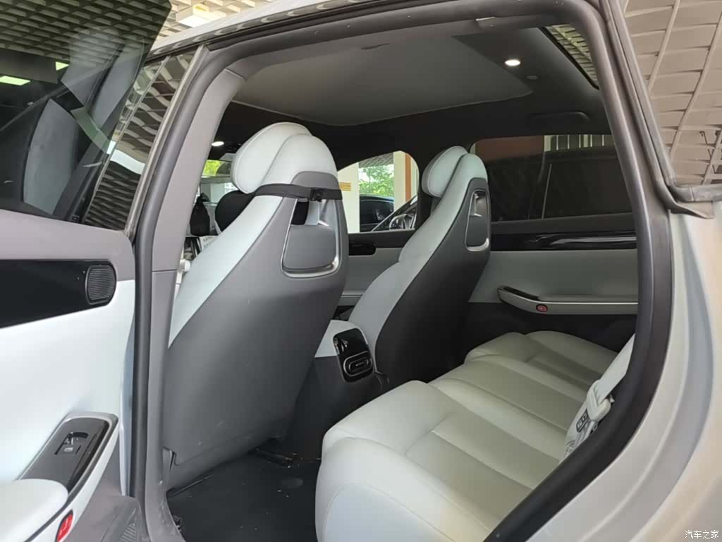 Leapmotor C01, 2023 17