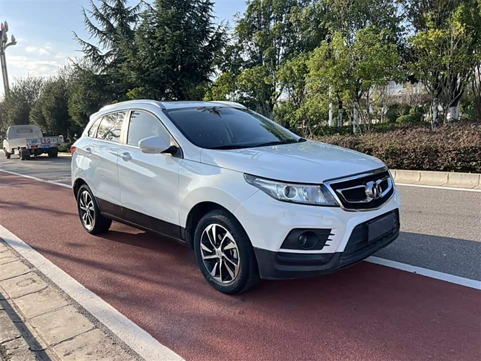 BAIC Shenbao X55