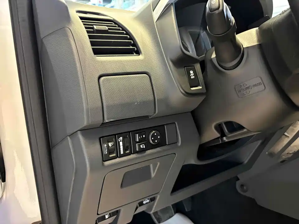 Isuzu mu-X Shepherd Ranger