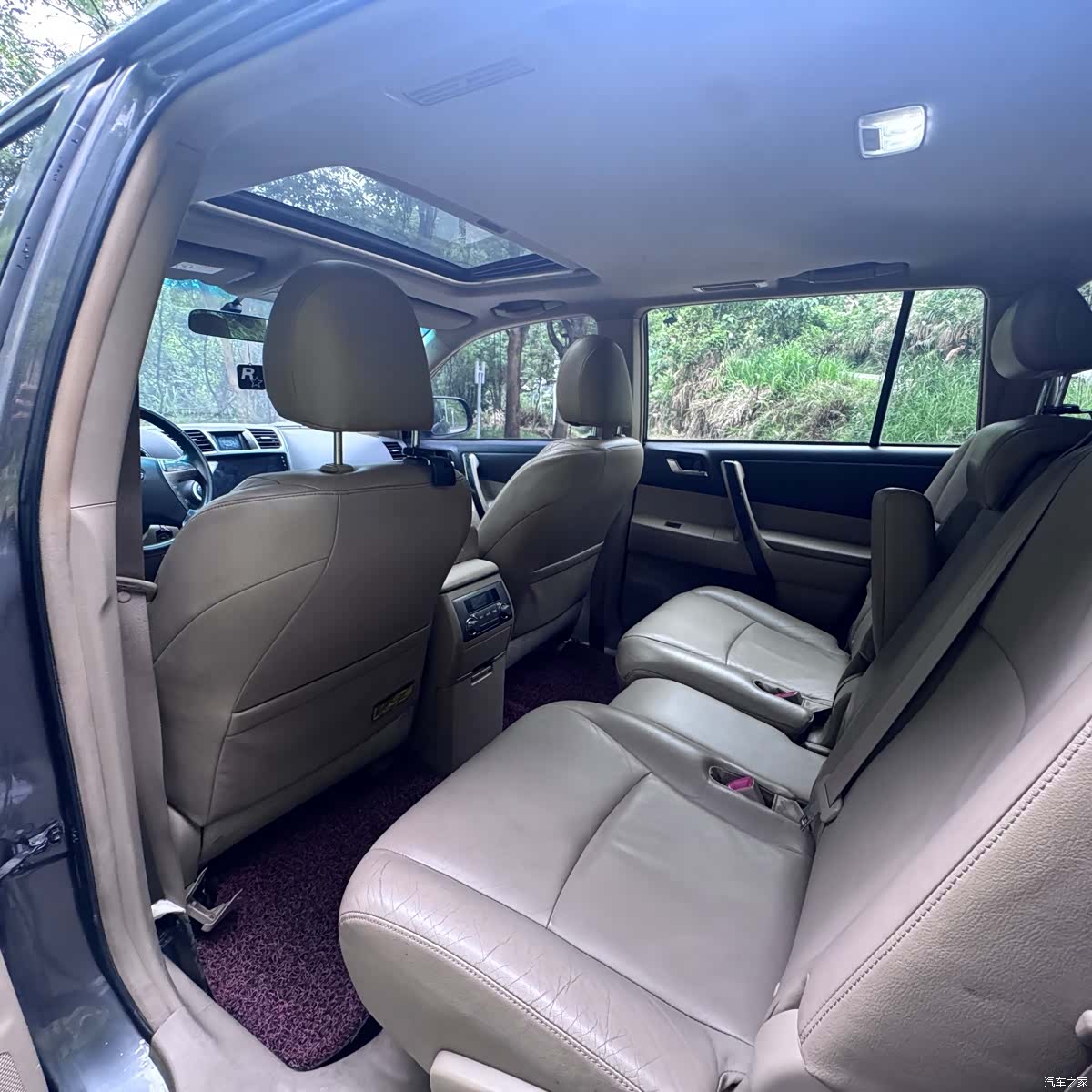 Toyota Highlander, 2009 6