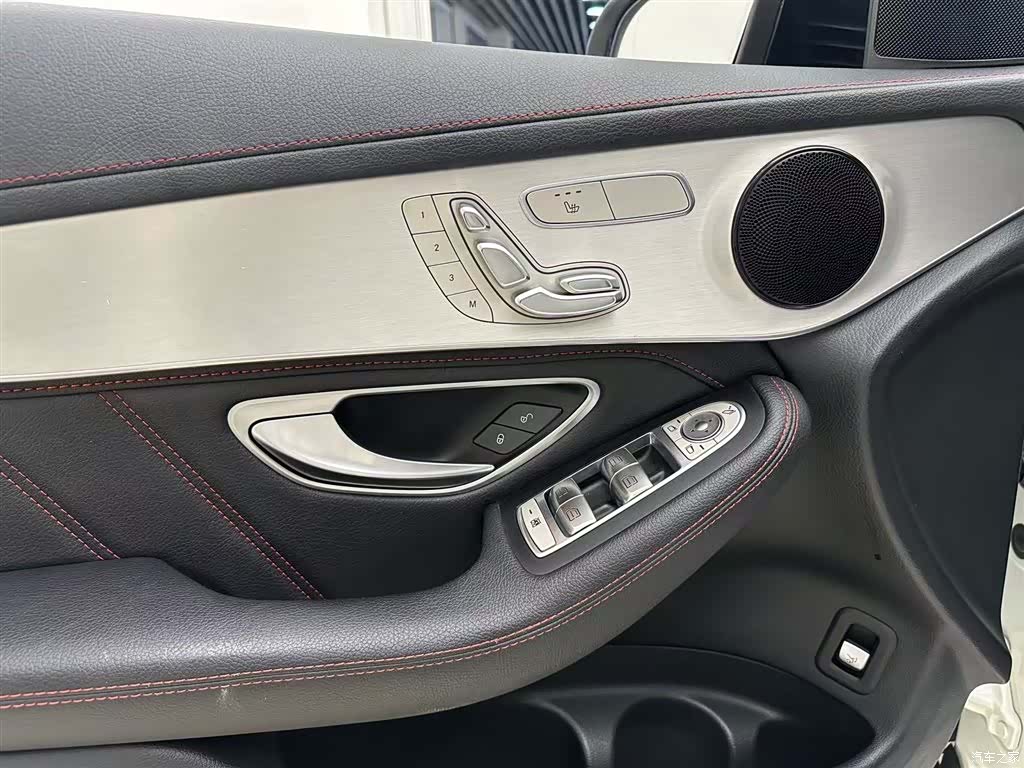 Mercedes-Benz GLC, 2018 13