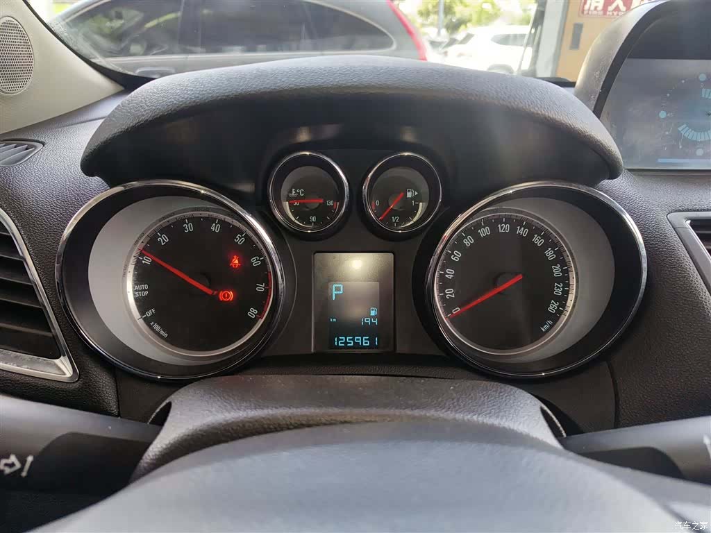 Buick Encore, 2016 12