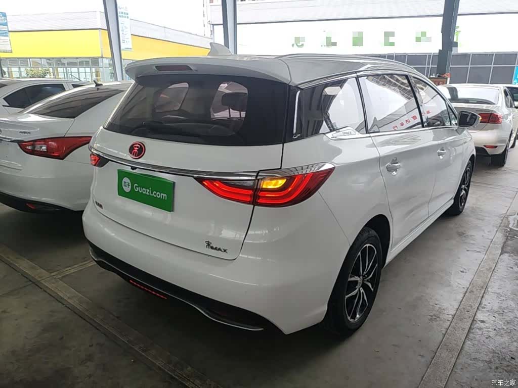 BYD Song, 2017 7