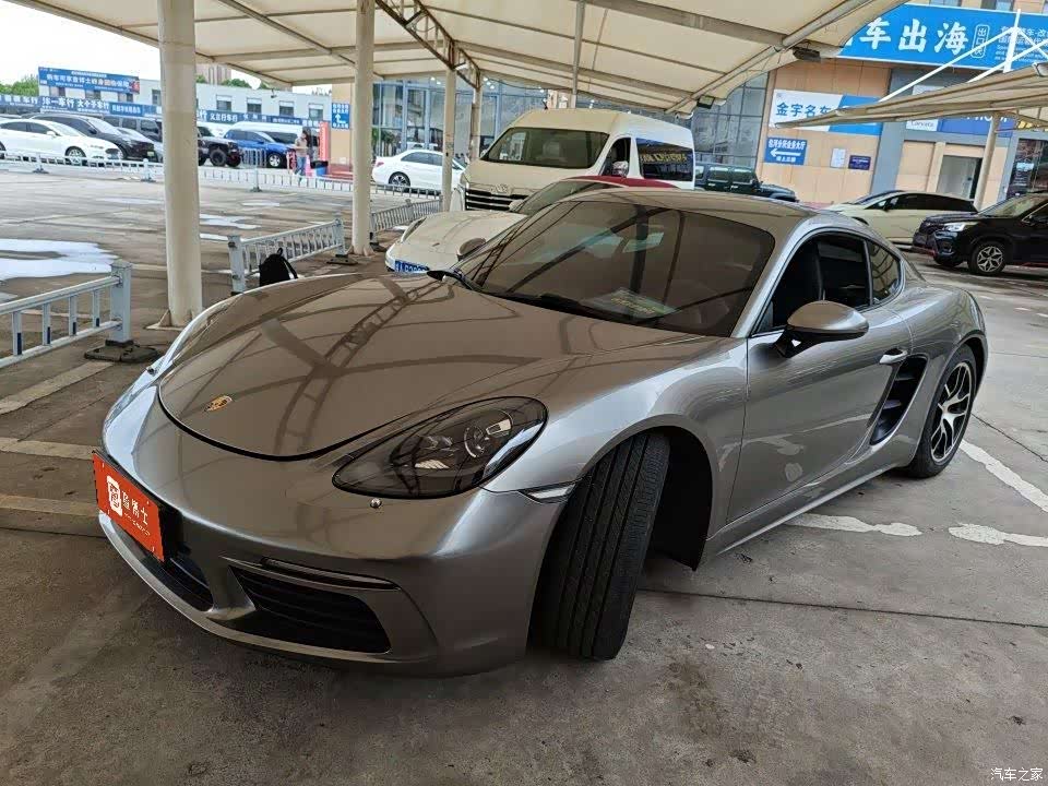 Porsche Cayman, 2017 15