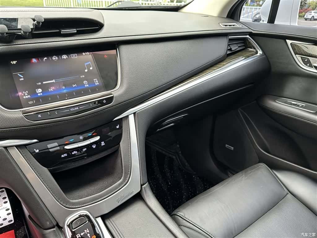 Cadillac XT5, 2017 6