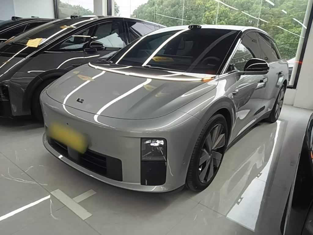 Li Auto i6
