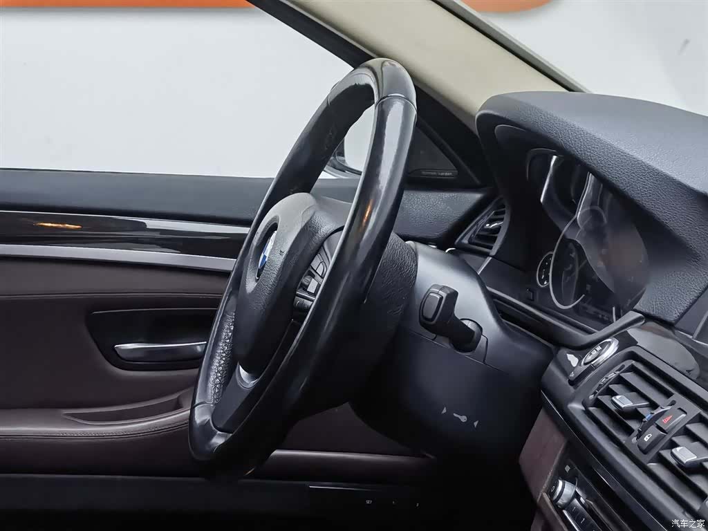 BMW 5 Series, 2016 22