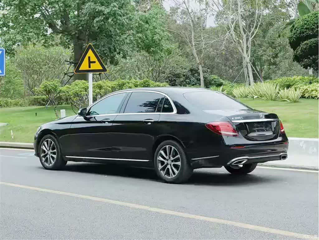 Mercedes-Benz E-Class, 2016 6