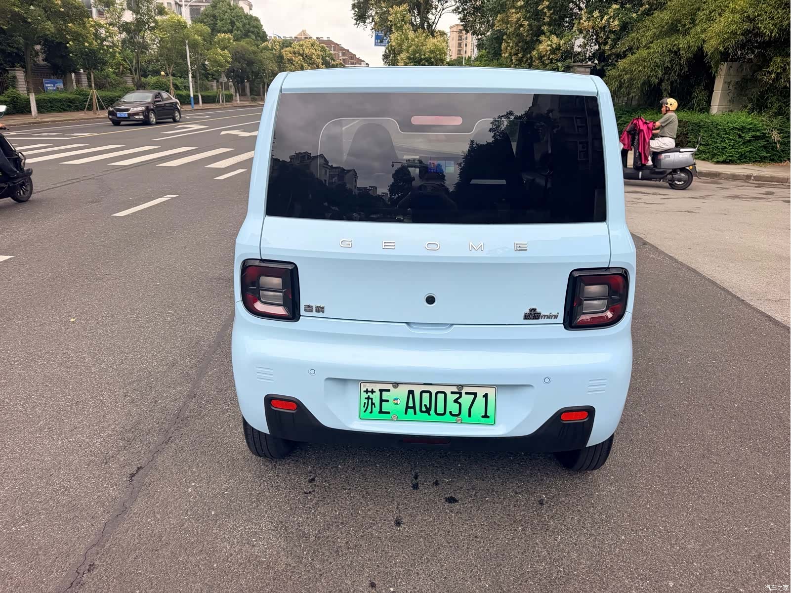 Geely Panda, 2024 4