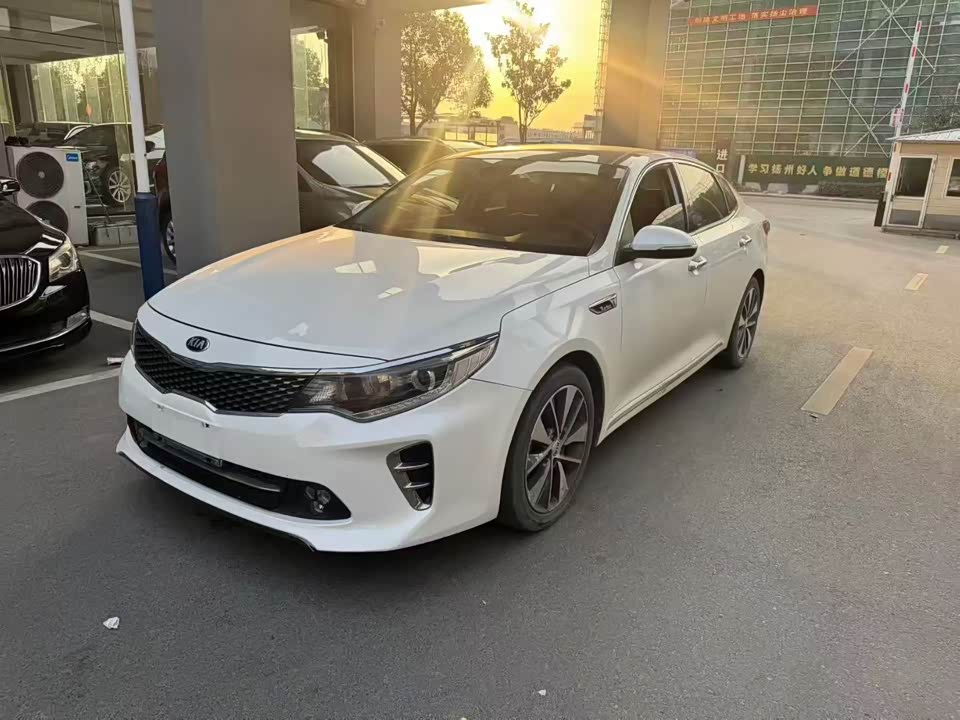 Kia K5