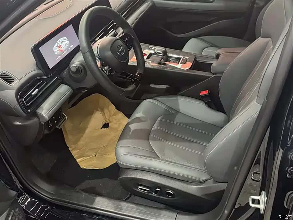 Trumpchi Empow, 2025 все фото