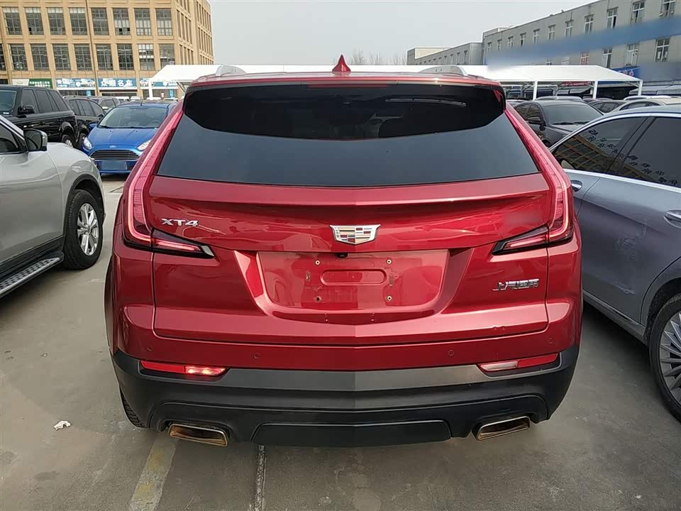Cadillac XT4