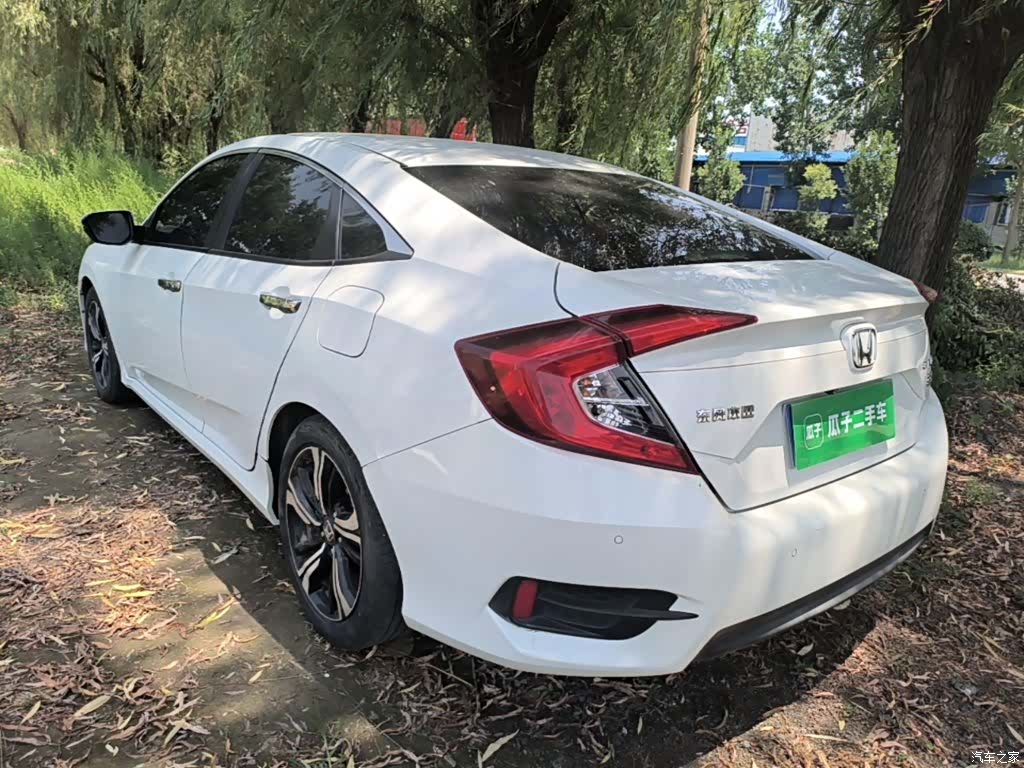 Honda Civic, 2018 все фото