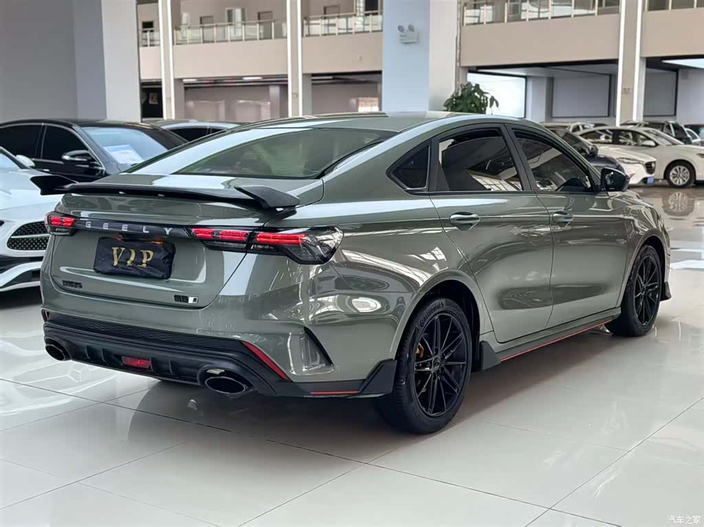 Geely Binray, 2022 7