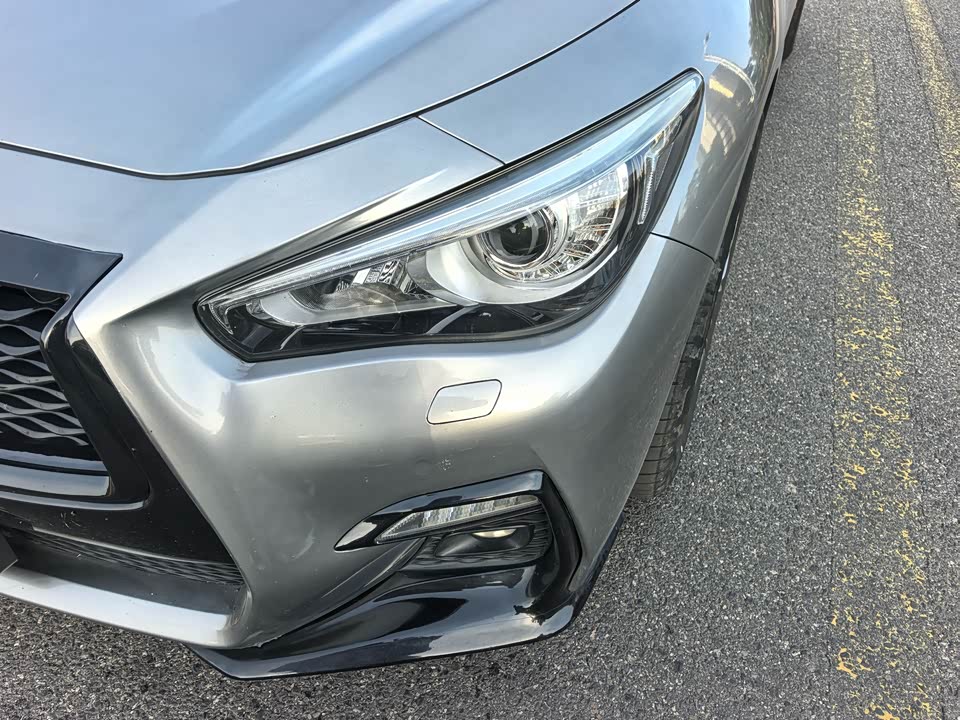 Infiniti Q50L