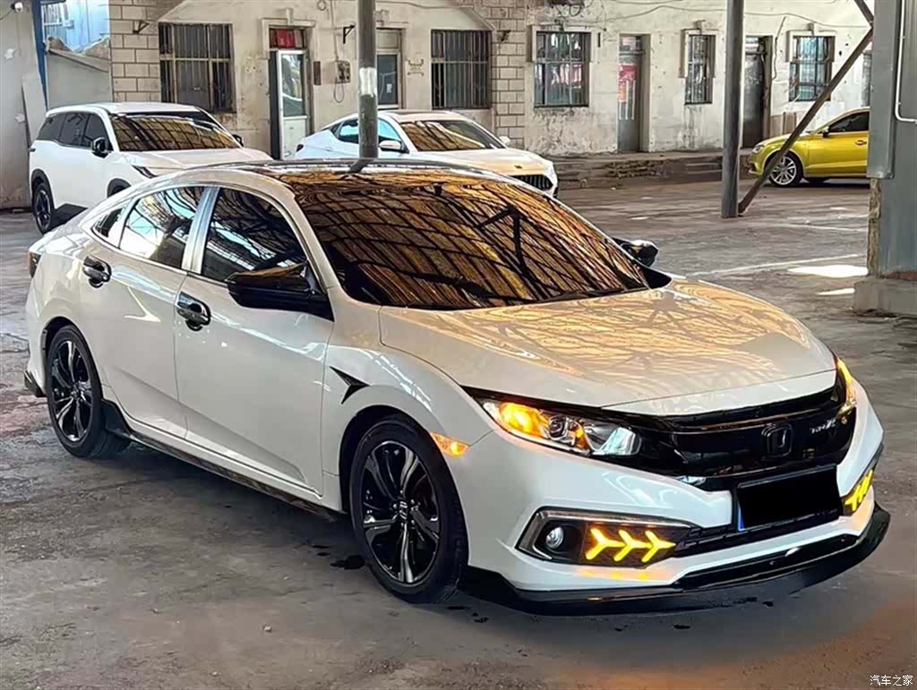 Honda Civic, 2020 3
