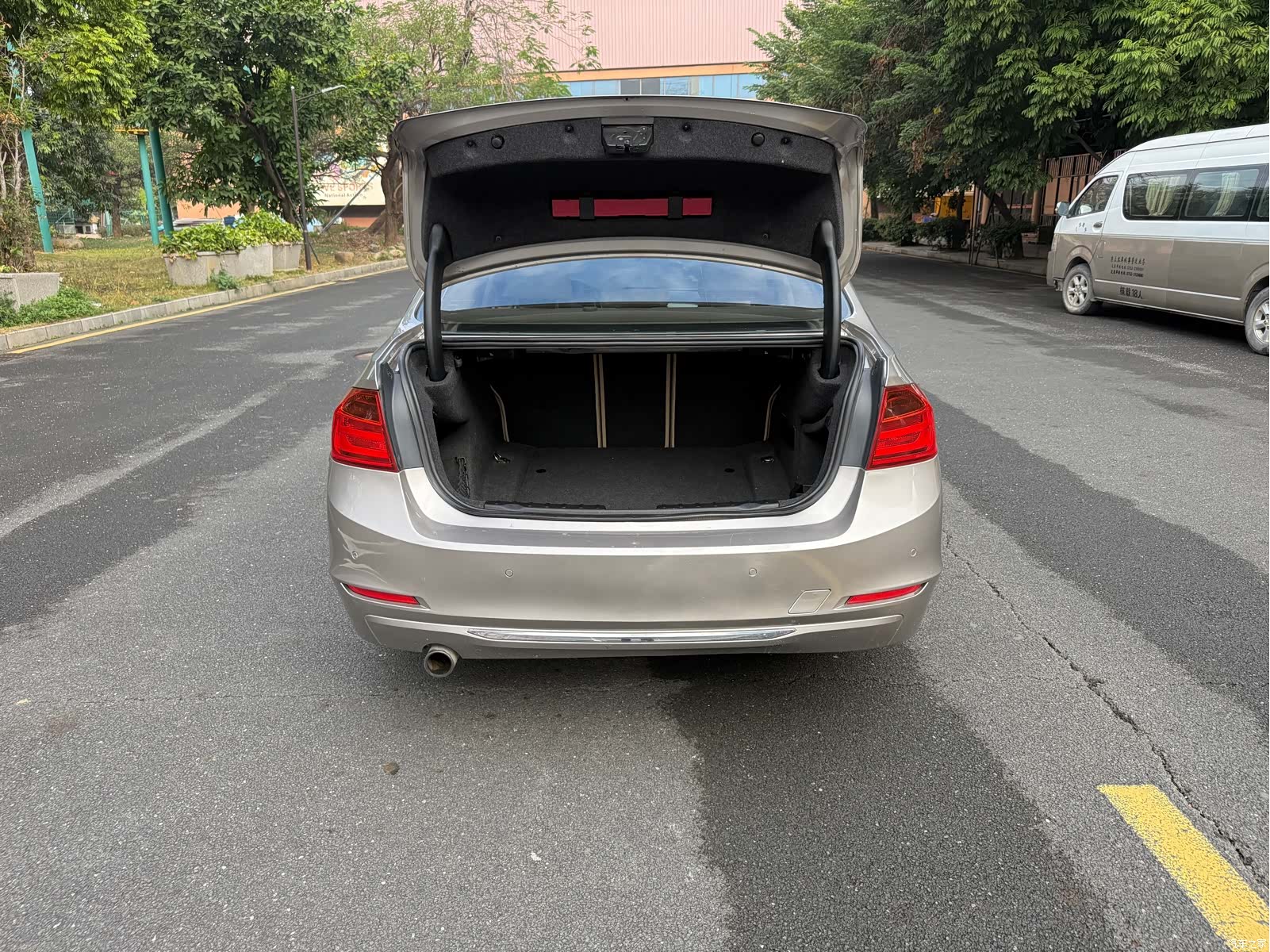 BMW 3 Series, 2015 15