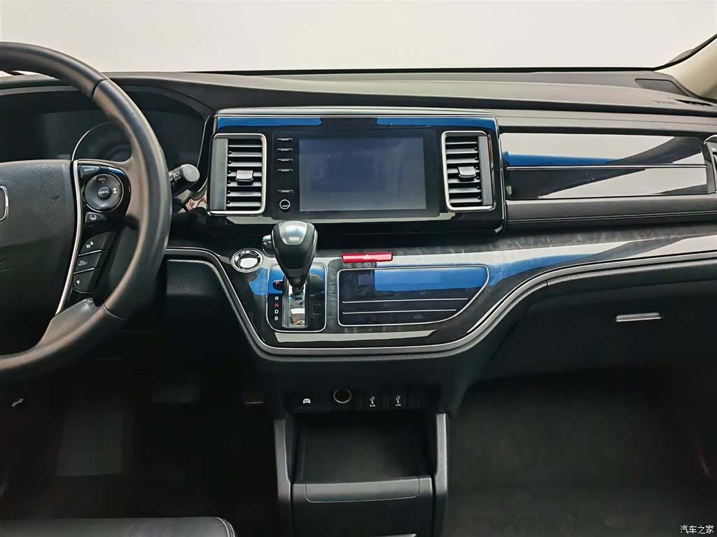 Honda Elysion, 2021 12