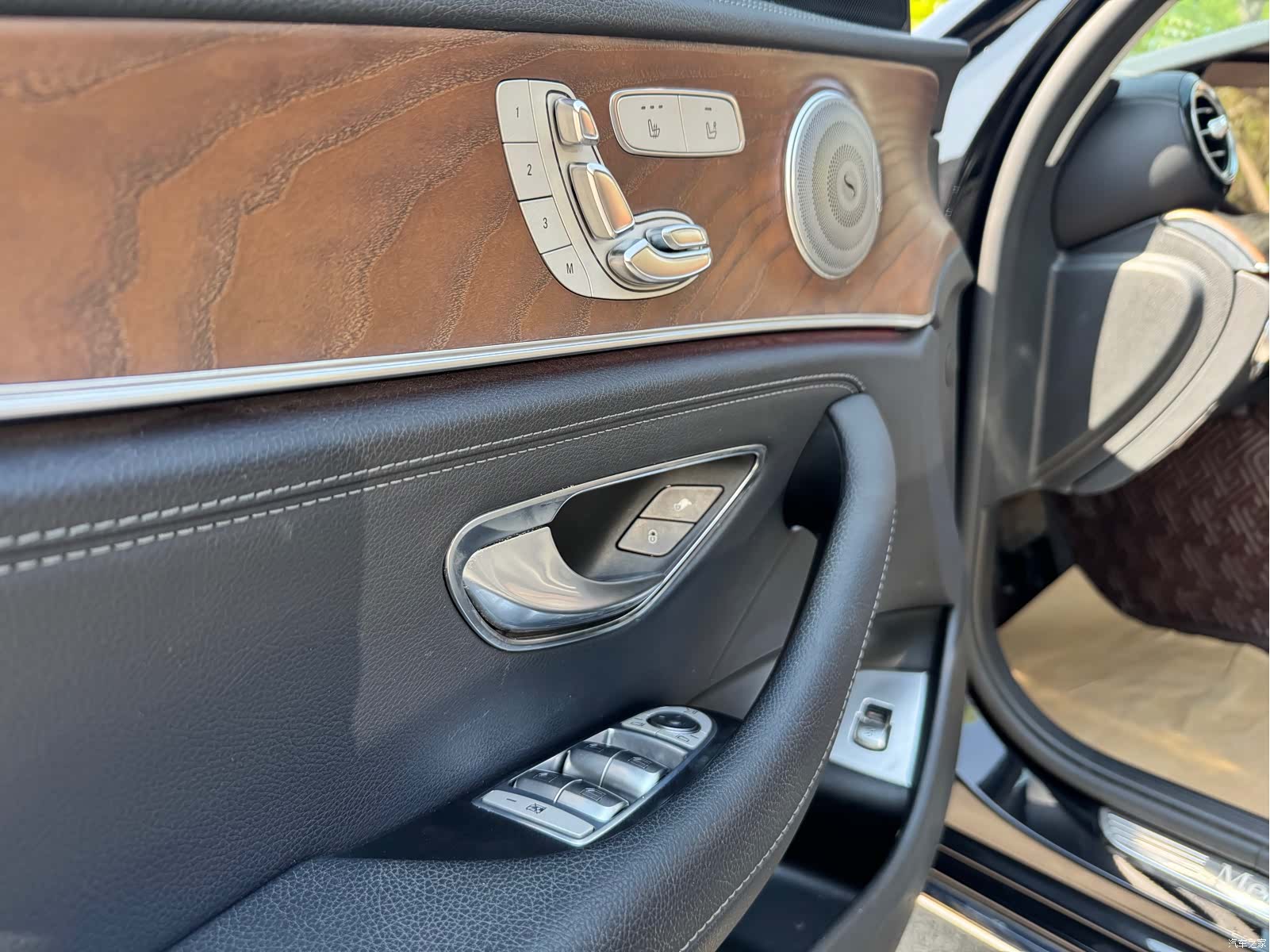 Mercedes-Benz E-Class, 2017 11