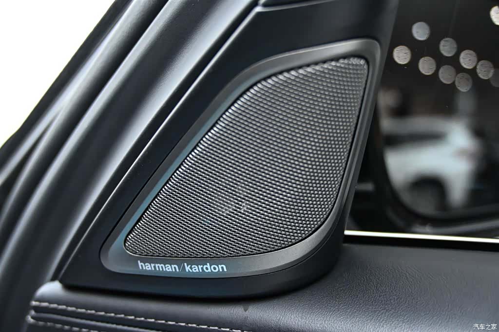 BMW 7 Series, 2022 35