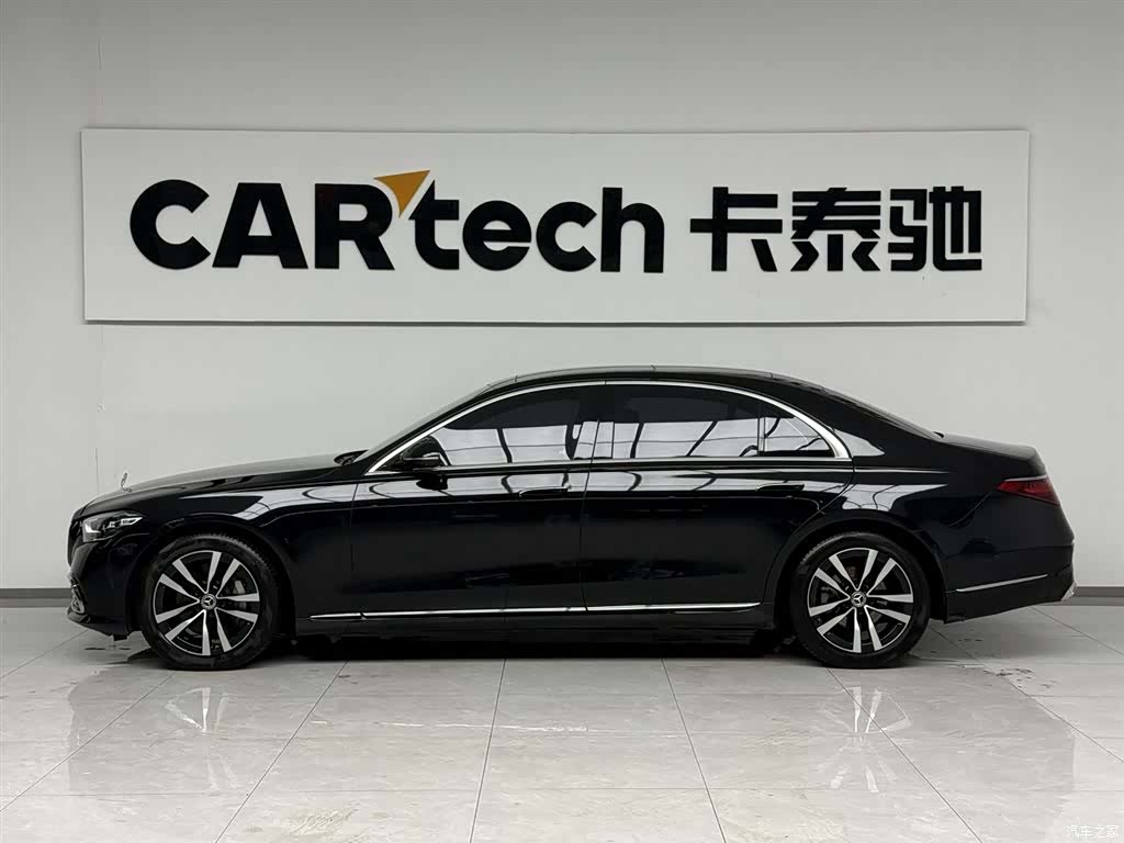 Mercedes-Benz S-Class, 2023 4