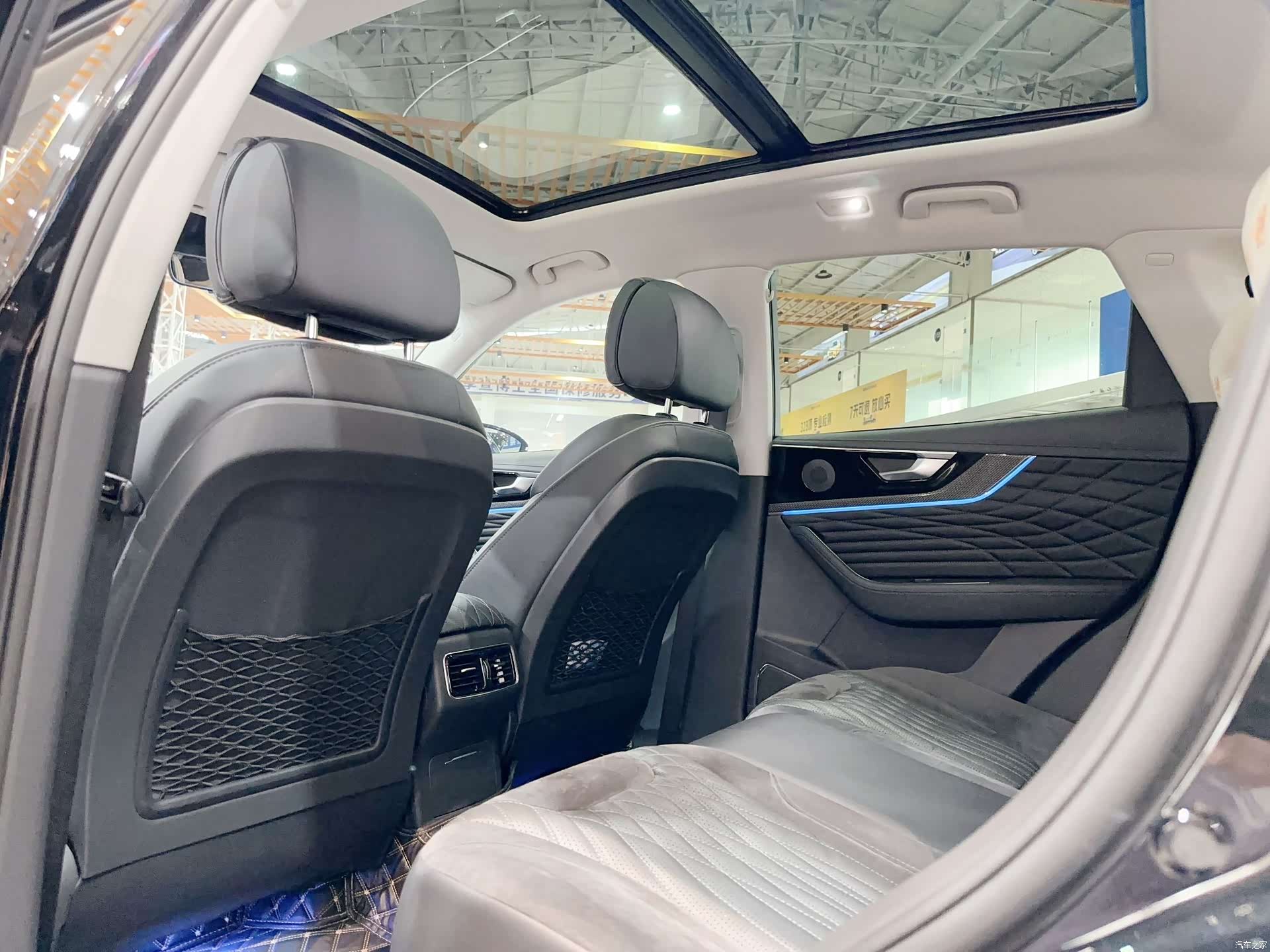 Hongqi HS5, 2023 15