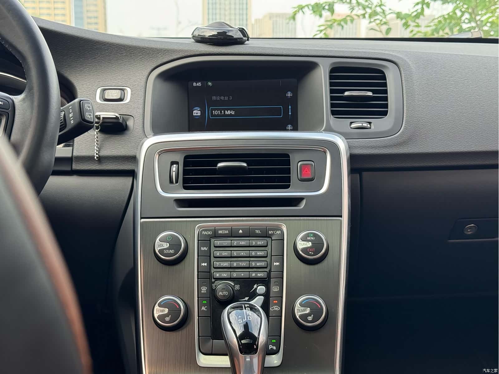 Volvo V60, 2014 11