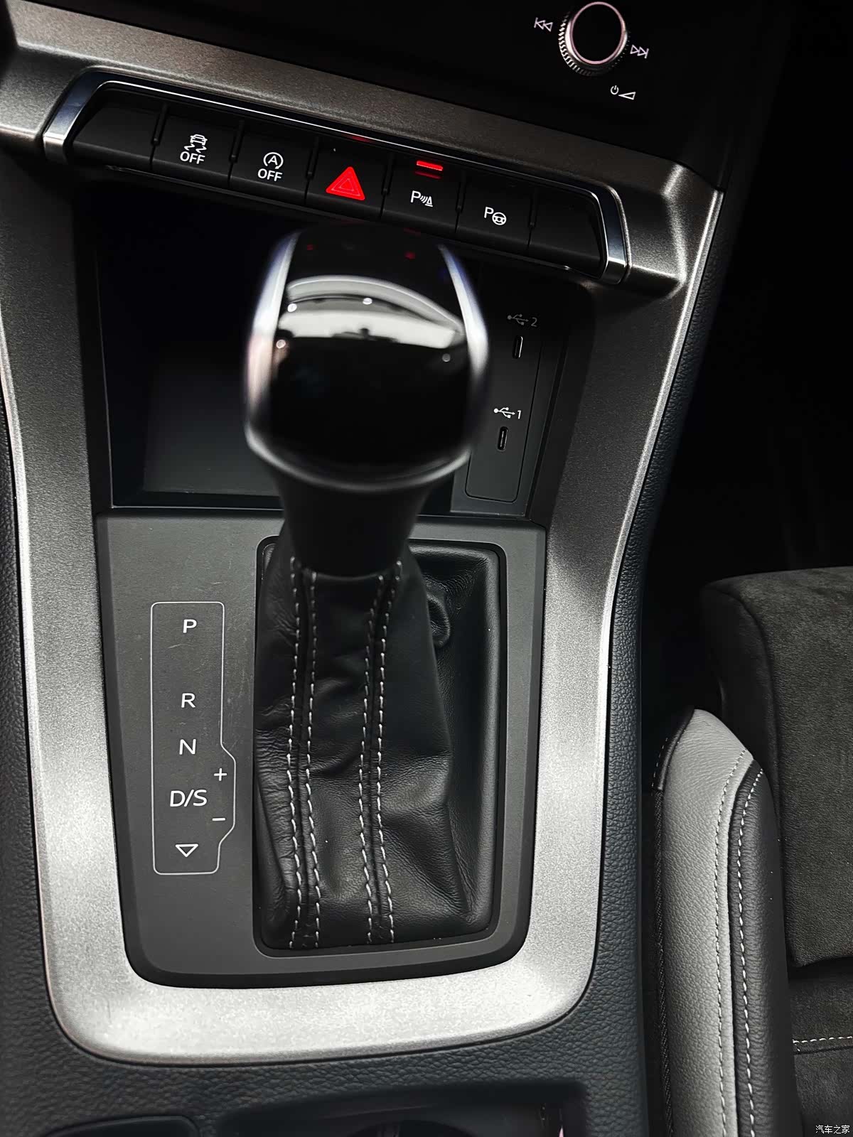 Audi Q3, 2022 21