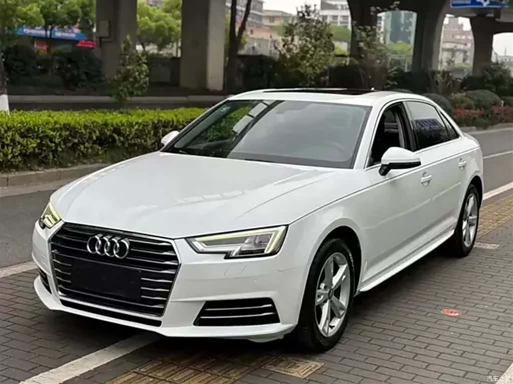 Audi A4L, 2017 1
