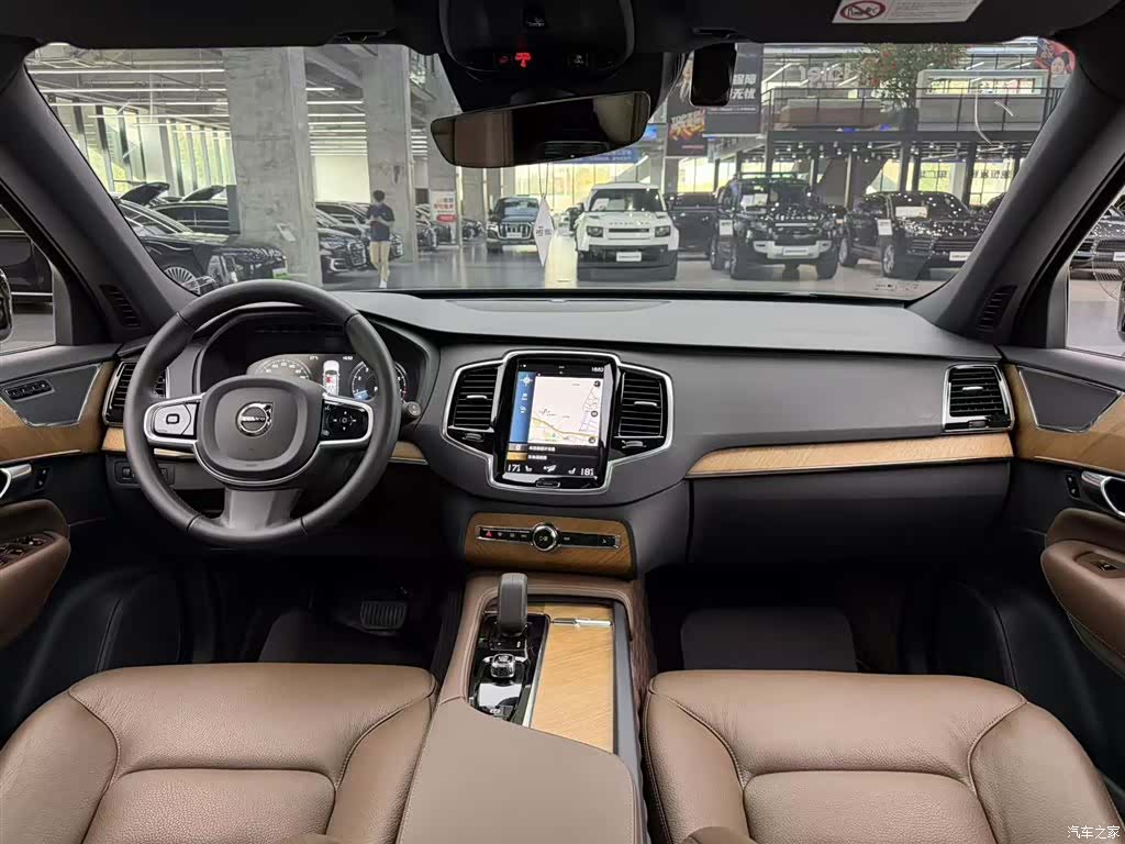 Volvo XC90, 2022 10