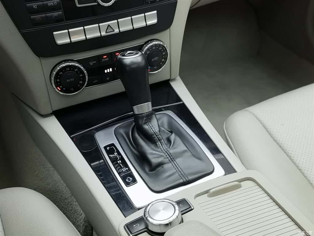 Mercedes-Benz C-Class, 2014 13